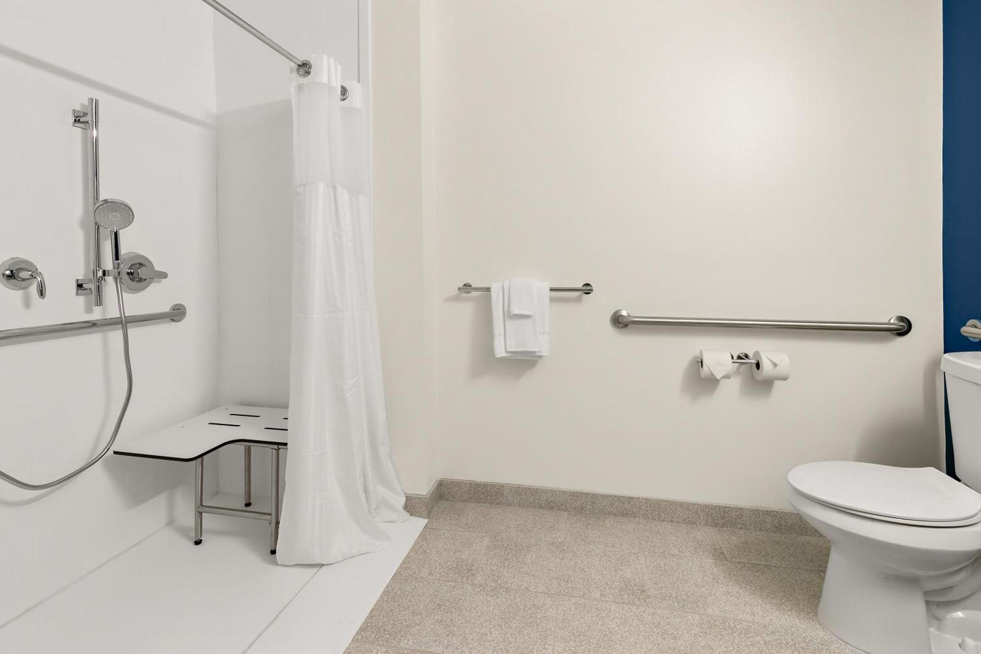 Hotel Spark By Hilton Commerce, Ga 3*