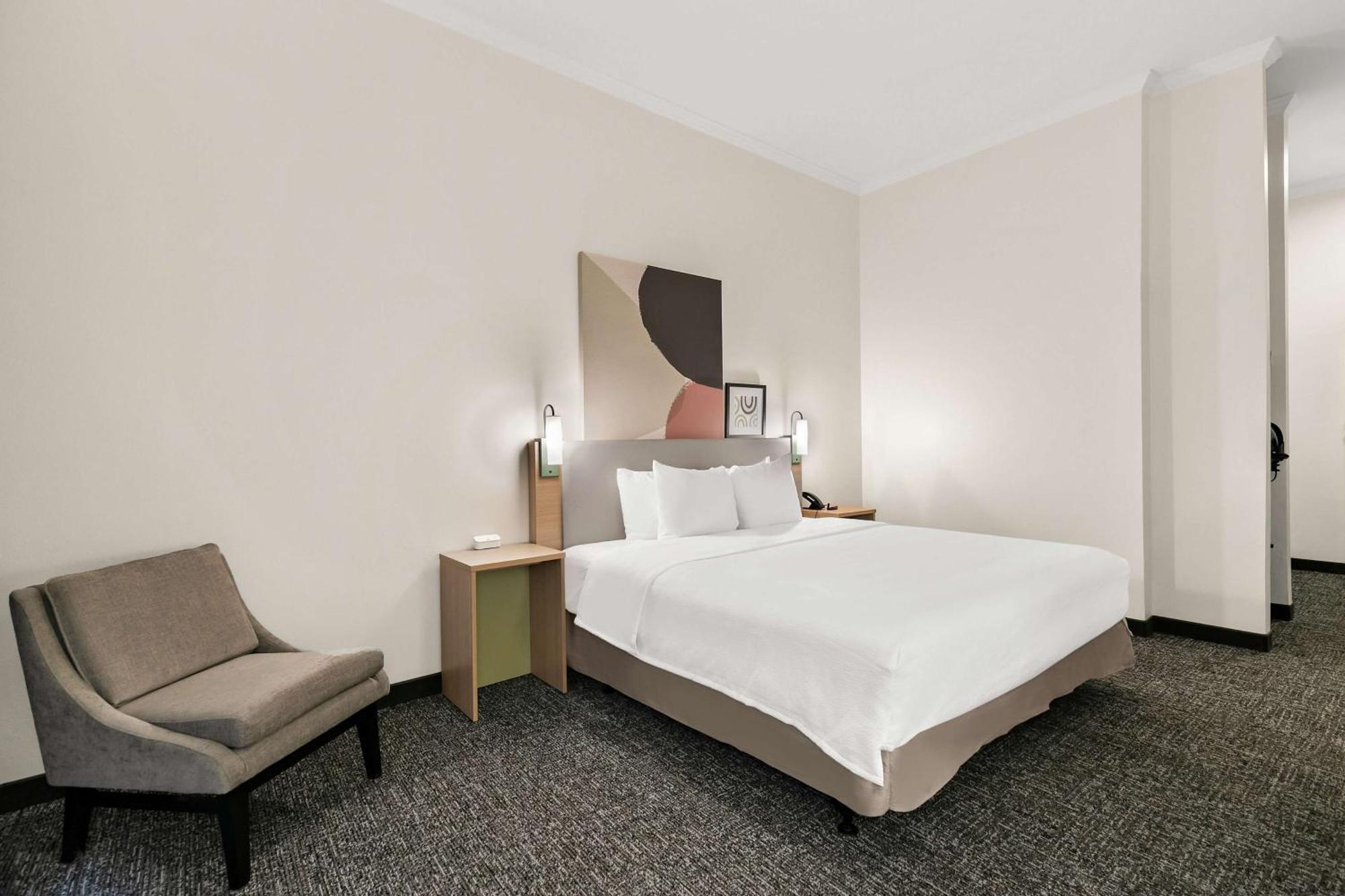 Spark By Hilton Commerce, Ga